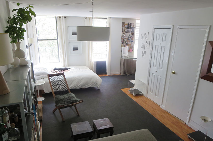 How to Downsize from a House to an Apartment?